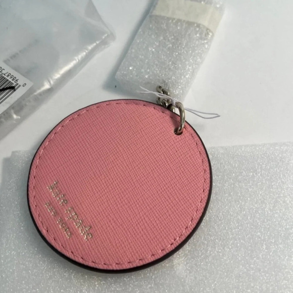 KATE SPADE NEW YORK Leather Keychain Fob Purse Charm Gift Original Package NWT - Picture 2 of 4